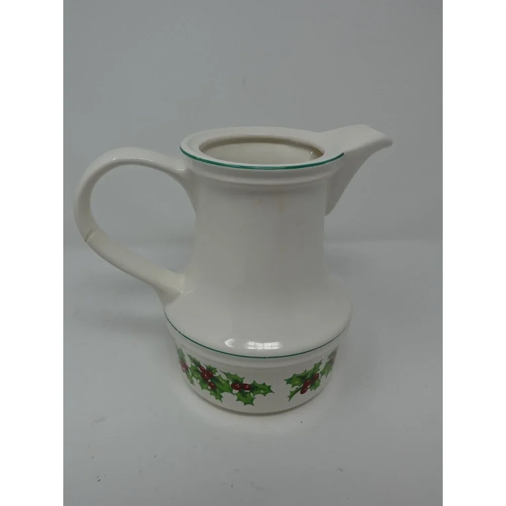LOFISA Mexico Holly Berry Christmas Creamer Pitcher w/ Crack & Chip Handle